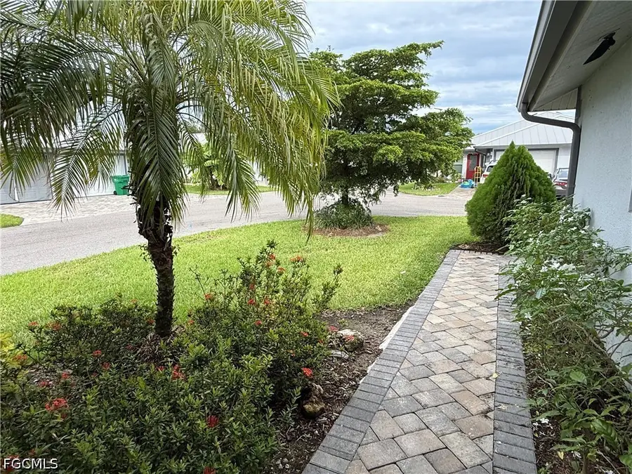 204 Village Circle, Labelle, FL 33935 - #3