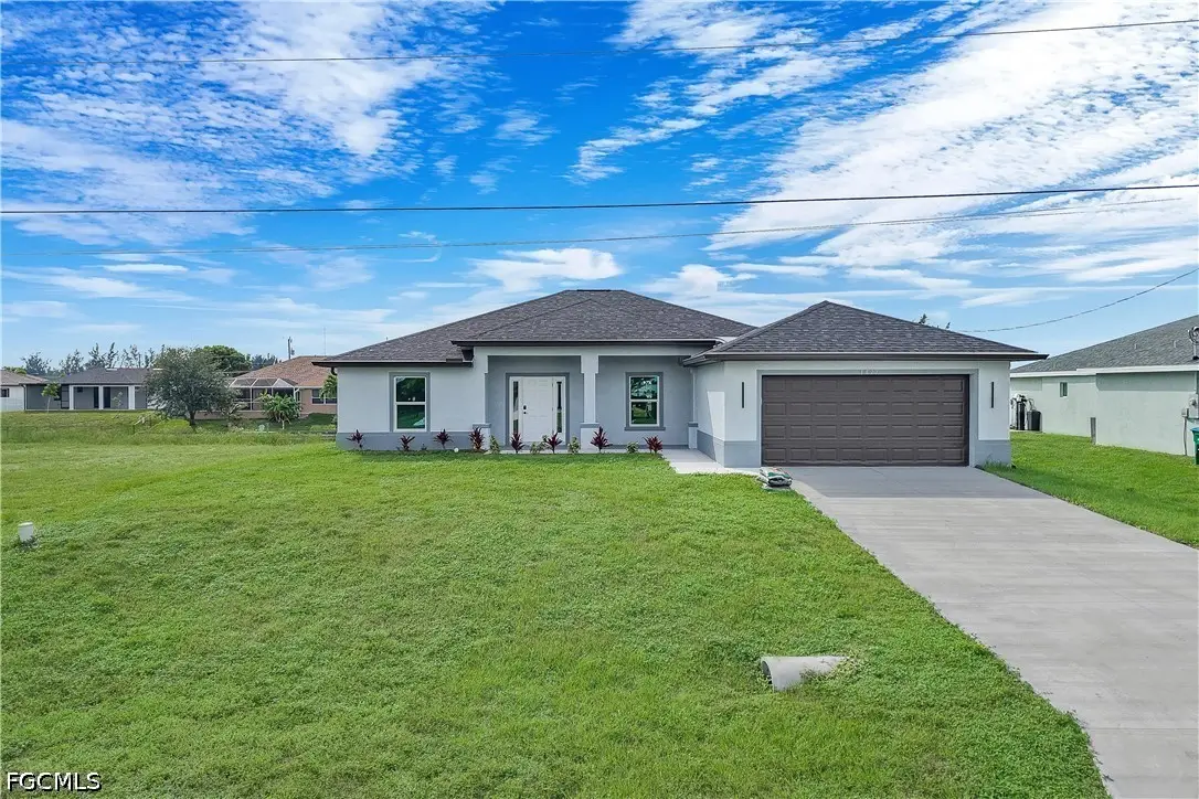 1822 NE 1st Place, Cape Coral, FL 33909 - #1