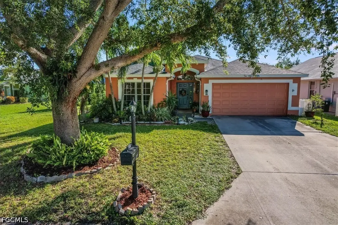9230 Middle Oak Drive, Fort Myers, FL 33967 - #1