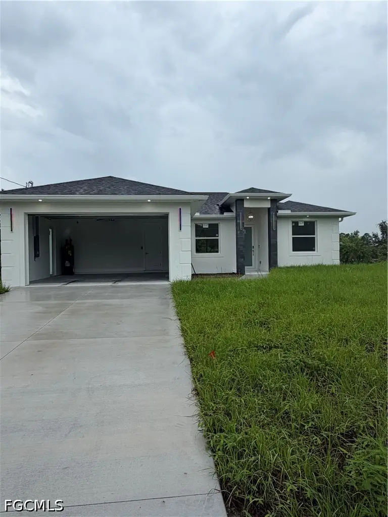 426 Jaipur Drive, Lehigh Acres, FL 33974 - #2