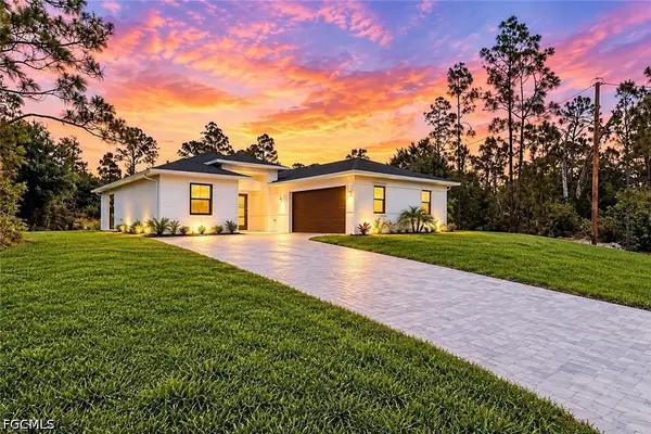 719 Almelia Street E, Lehigh Acres, FL 33974