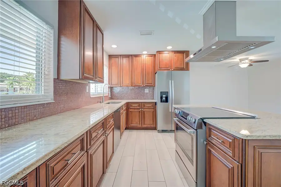 843 Lake Mcgregor Drive, Fort Myers, FL 33919 - #3