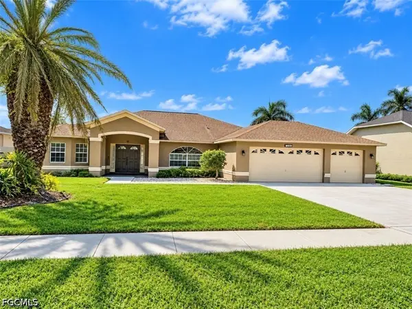 738 Milwaukee Boulevard, Lehigh Acres, FL 33974