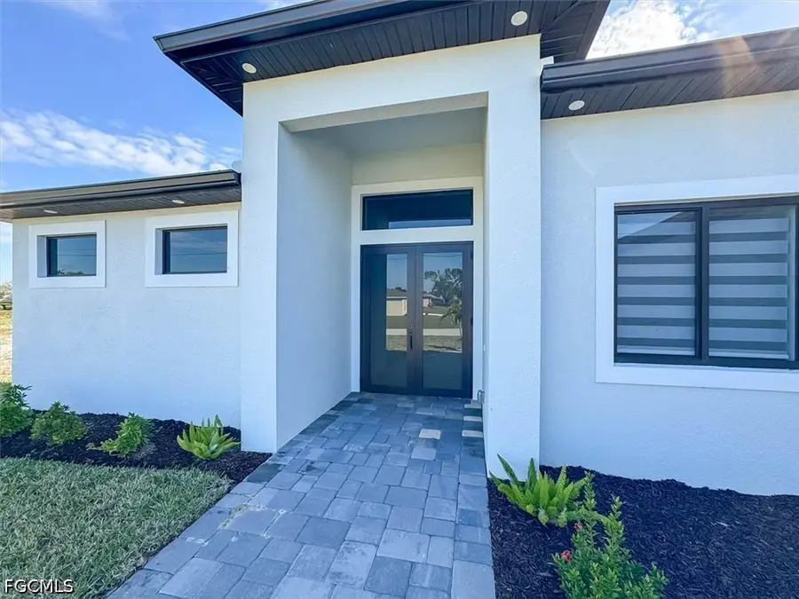 2535 SW 5th Avenue, Cape Coral, FL 33914 - #3