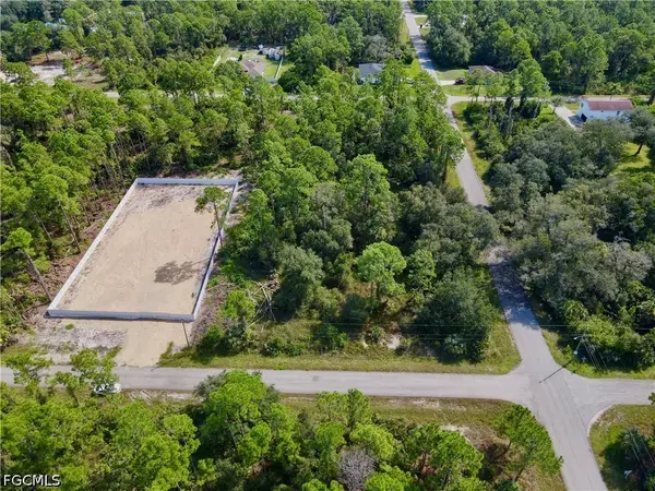 2102 Louis Avenue, Alva, FL 33920