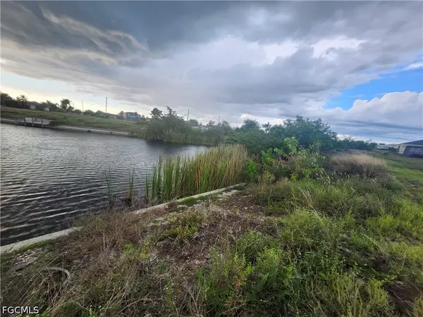 406 NW 18th Place, Cape Coral, FL 33993