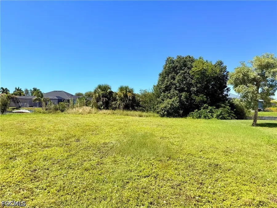 1330 SW Santa Barbara Place, Cape Coral, FL 33991 - #3
