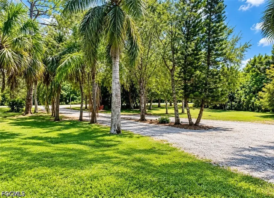 291 22nd Street Ne, Naples, FL 34120 - #3