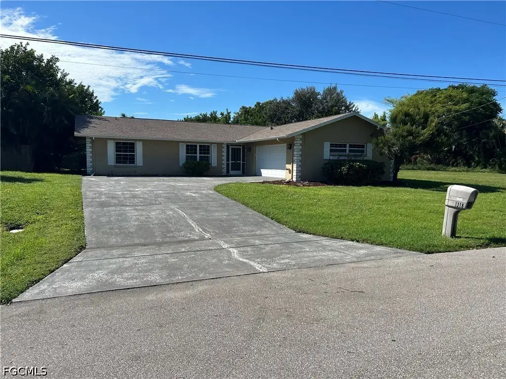 1318 SE 12th Street, Cape Coral, FL 33990 - #1