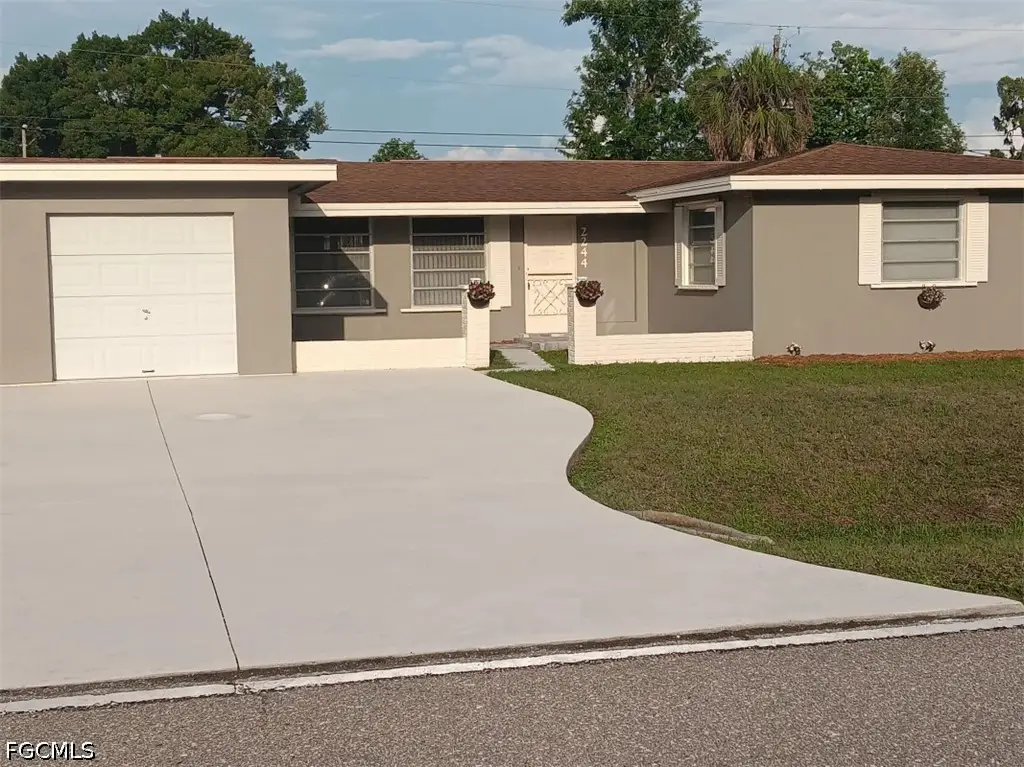 2244 Parkview Drive, Fort Myers, FL 33905 - #1