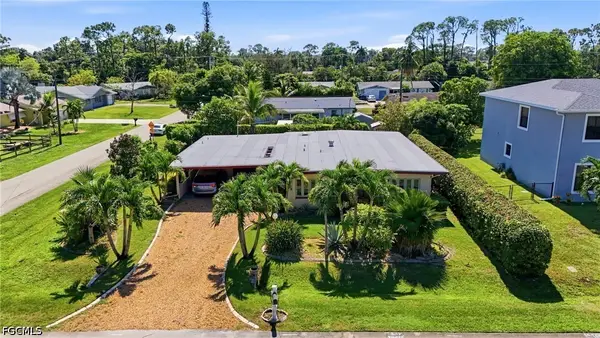 2366 Burton Avenue, Fort Myers, FL 33907