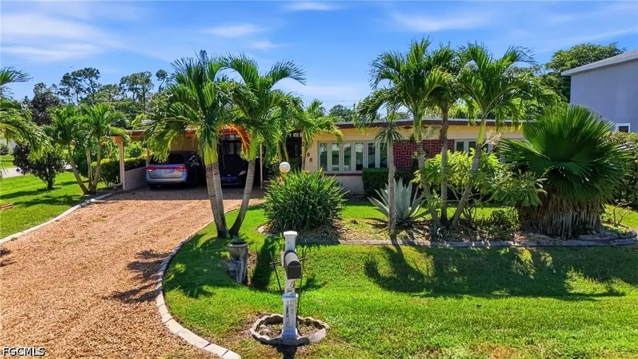 2366 Burton Avenue, Fort Myers, FL 33907 - #2