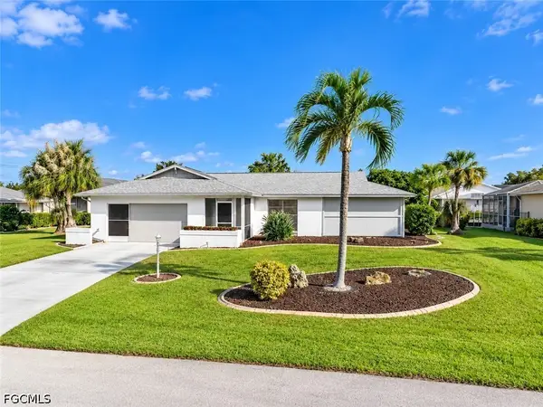 907 SE 33rd Terrace, Cape Coral, FL 33904