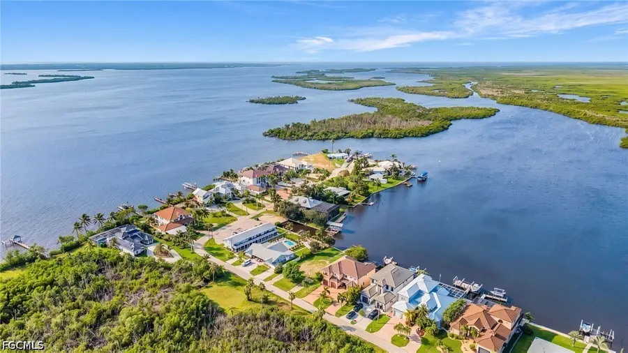 12190 Shoreview Drive, Matlacha, FL 33993 - #3
