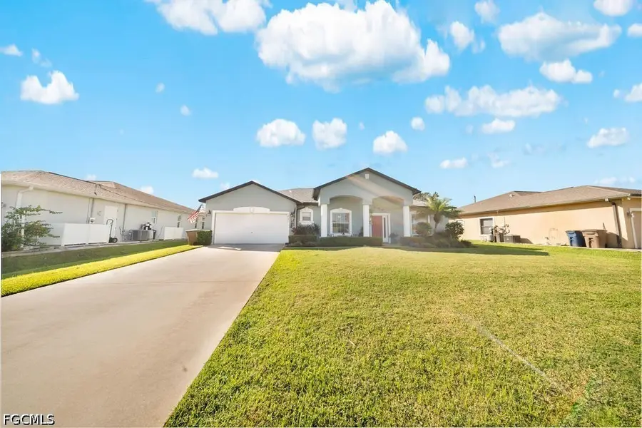 14090 Roof Street, Fort Myers, FL 33905 - #3