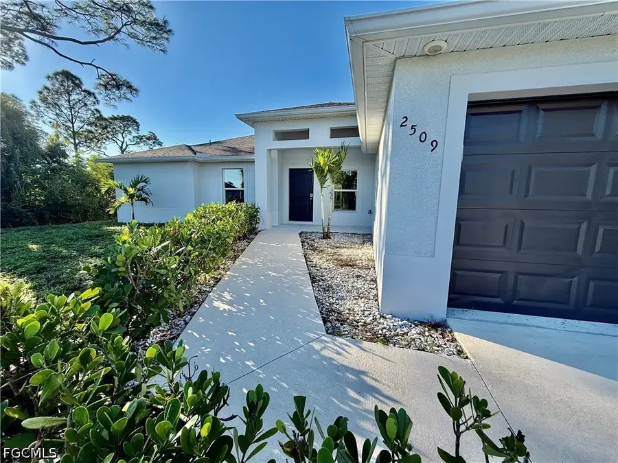 2509 16th Street W, Lehigh Acres, FL 33971 - #2