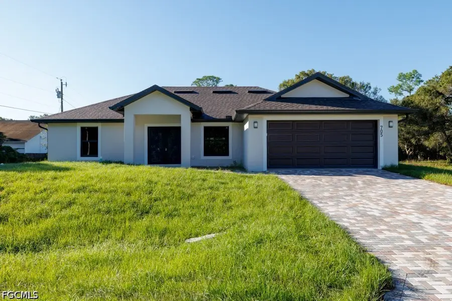 705 W 10th Street, Lehigh Acres, FL 33972 - #2
