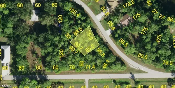 28323 S Twin Lakes Drive, Punta Gorda, FL 33955