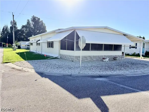 2766 Teakwood Boulevard, North Fort Myers, FL 33917