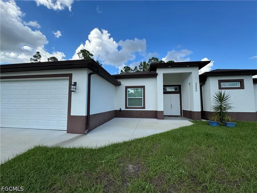 3200 21st Street W, Lehigh Acres, FL 33971 - #3