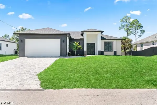 2905 Hanna Avenue N, Lehigh Acres, FL 33971