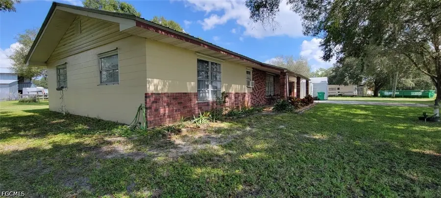 2260 Howard Road, Labelle, FL 33935 - #3