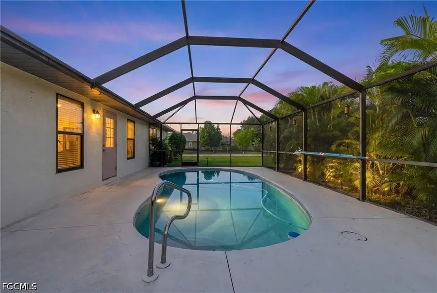 326 NE 17th Place, Cape Coral, FL 33909 - #2