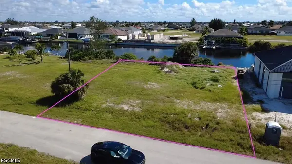 1425 NW 41st Place, Cape Coral, FL 33993
