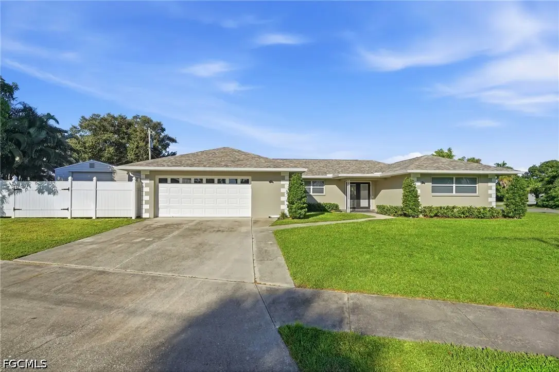 5654 Natoma Drive, Fort Myers, FL 33919 - #1