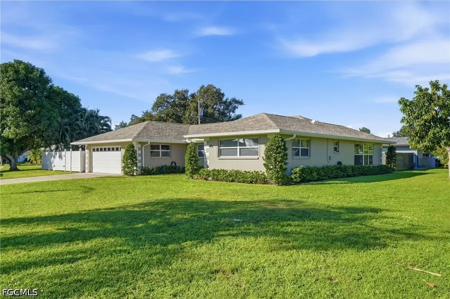 5654 Natoma Drive, Fort Myers, FL 33919 - #2