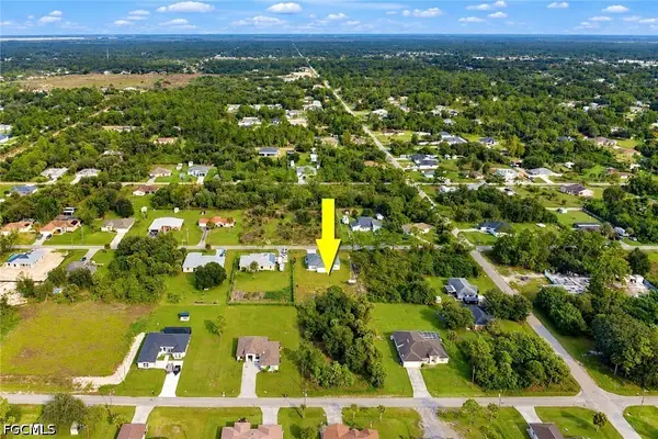 704 Greenwood Avenue, Lehigh Acres, FL 33972