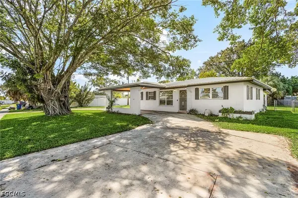 4581 Tennyson Drive, North Fort Myers, FL 33903