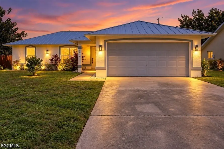 309 SE 8th Street, Cape Coral, FL 33990 - #2