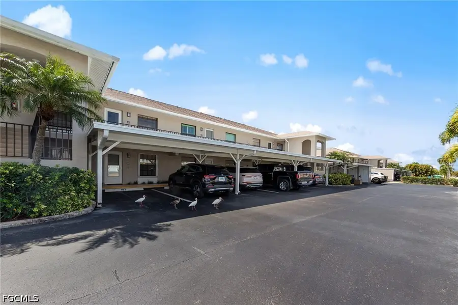 902 SW 48th Terrace #104, Cape Coral, FL 33914 - #3