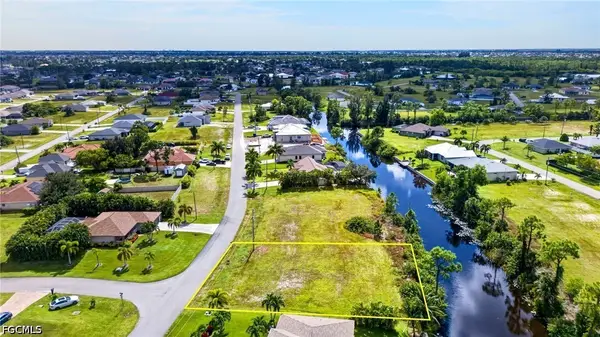 2644 NW 26th Avenue, Cape Coral, FL 33993