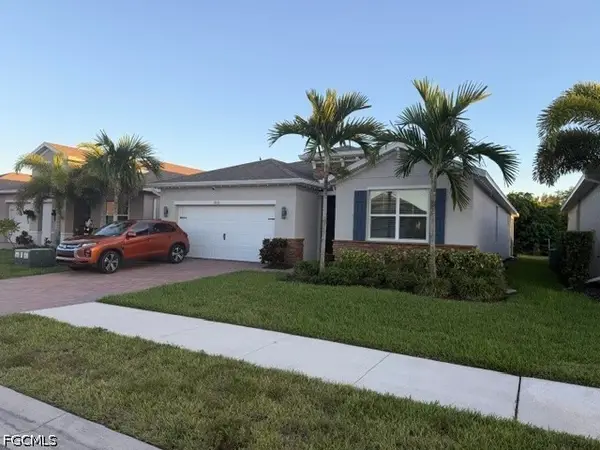 832 Heather Lake Avenue, Cape Coral, FL 33993