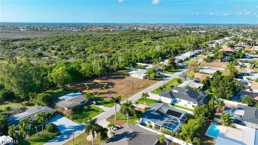 5842 SW 1st Court, Cape Coral, FL 33914 - #3