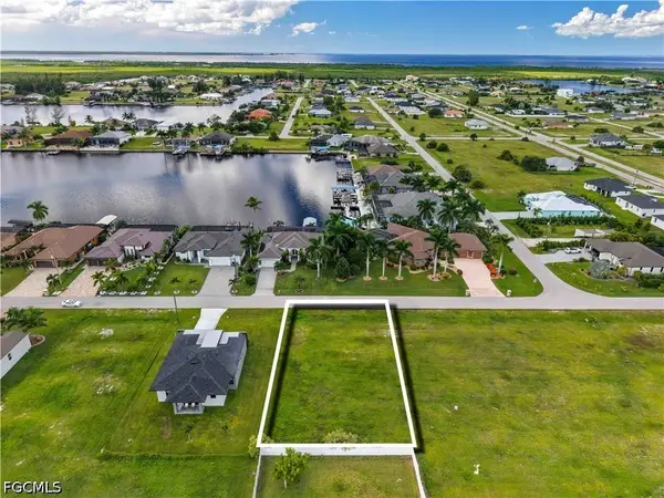 3105 NW 42nd Place, Cape Coral, FL 33993