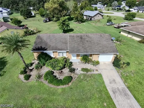 4050 S Edgewater Circle, Labelle, FL 33935