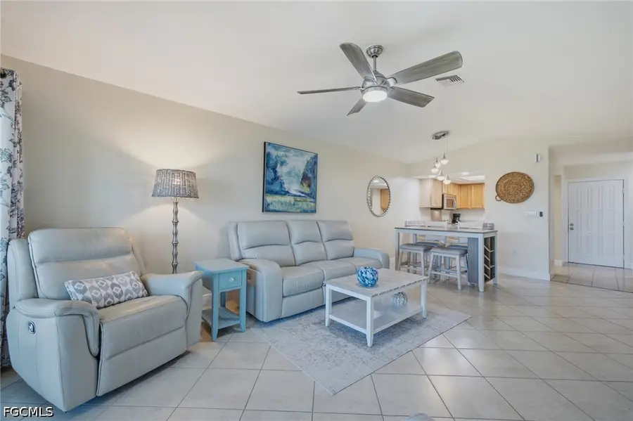 808 Cape Coral Parkway W #201, Cape Coral, FL 33914 - #2