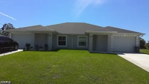 1116 Augusta Street E, Lehigh Acres, FL 33974