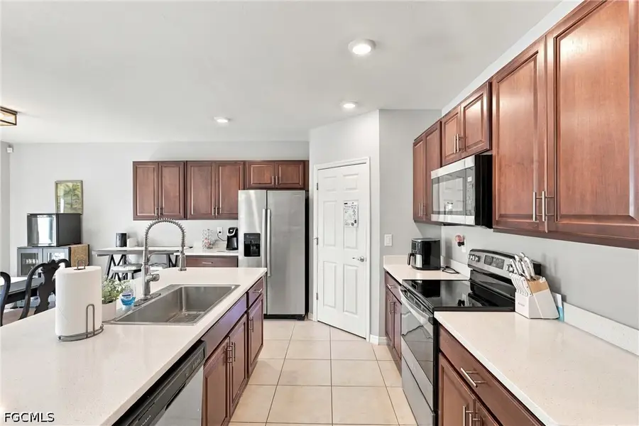 4121 Chiquita Boulevard S, Cape Coral, FL 33914 - #3