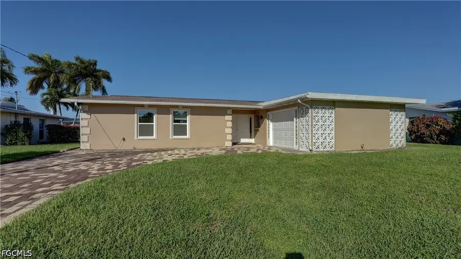 3118 SE 18th Avenue, Cape Coral, FL 33904 - #2