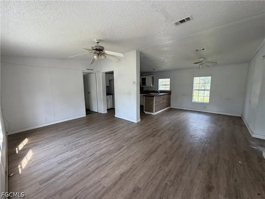 135 S Olivo Street, Clewiston, FL 33440 - #2