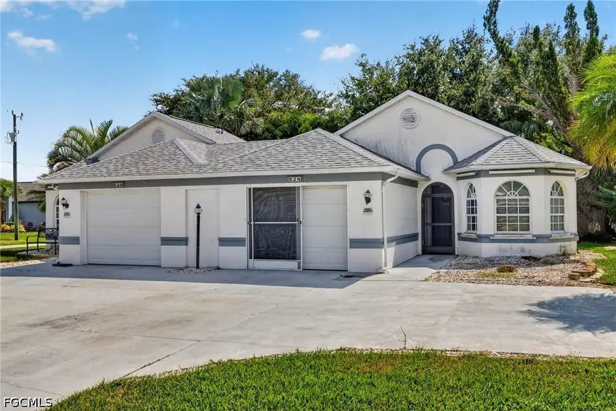 928 / 930 SE 14th Street, Cape Coral, FL 33990 - #2