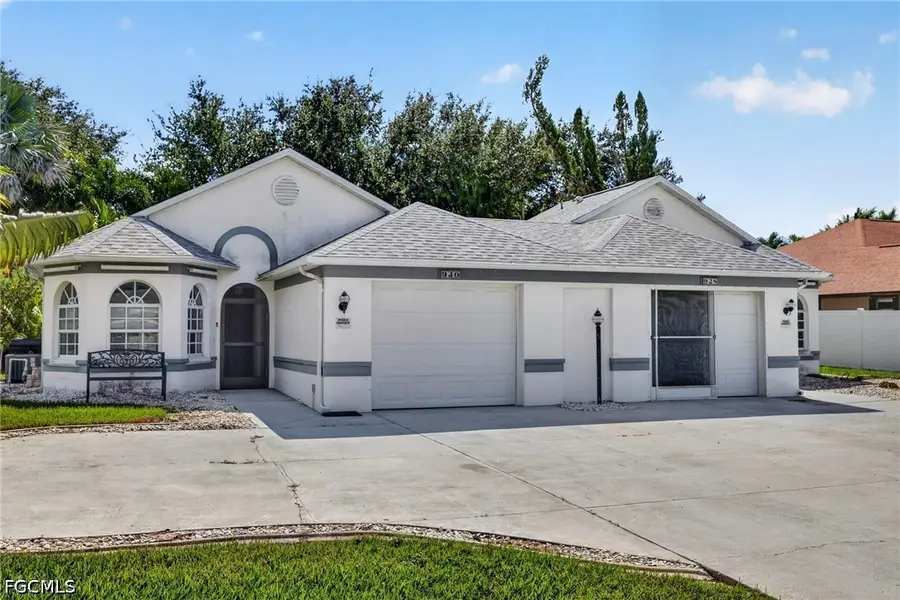 928 / 930 SE 14th Street, Cape Coral, FL 33990 - #3