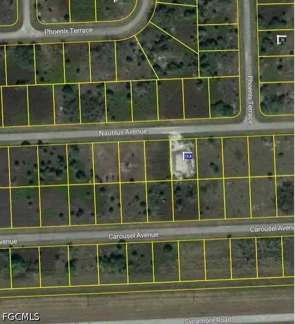 211 Nautilus Avenue, Labelle, FL 33935