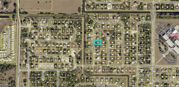 513 Caywood Avenue S, Lehigh Acres, FL 33974