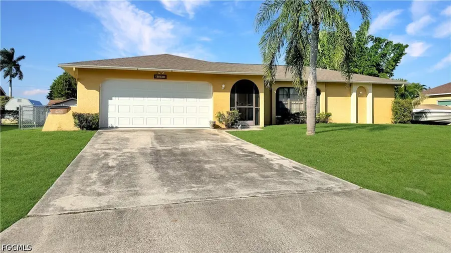 617 SE 21st Lane, Cape Coral, FL 33990 - #3