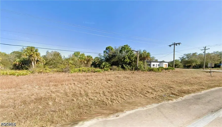 555 Columbus Boulevard, Lehigh Acres, FL 33974 - #2